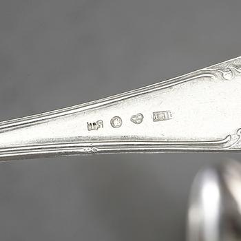 PARTI SILVER, 16 st, bland annat Lorenz Georg Weis (1791-1829), Norrköping. Mestadels 1800-tal. Vikt ca 344 g.