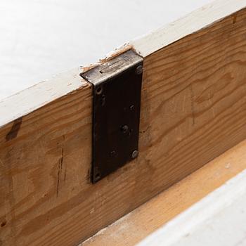 Chest of drawers, 19th century,