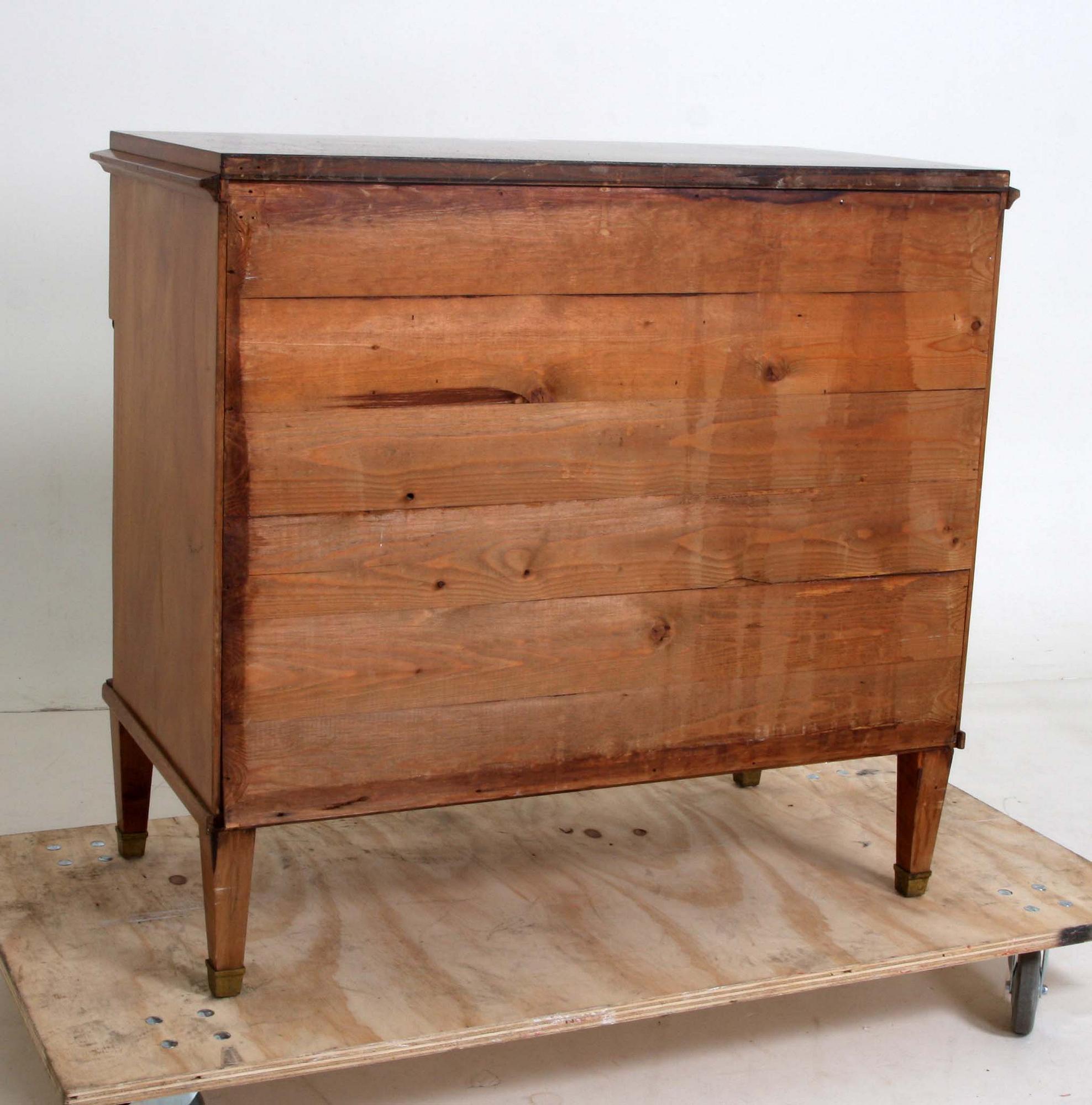 BYRÅ, sengustaviansk stil, 1800/1900-tal.