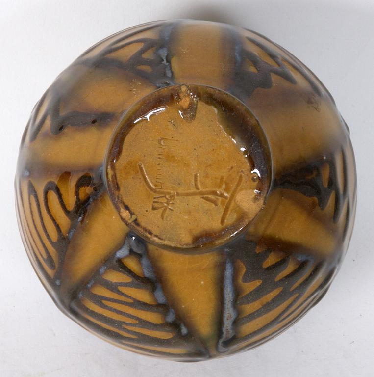 VASER, 3 st, porslin, Herman Kähler, Danmark.