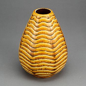 VAS, stengods, Gunnar Nylund, Rörstrand, 1900-talets andra hälft.