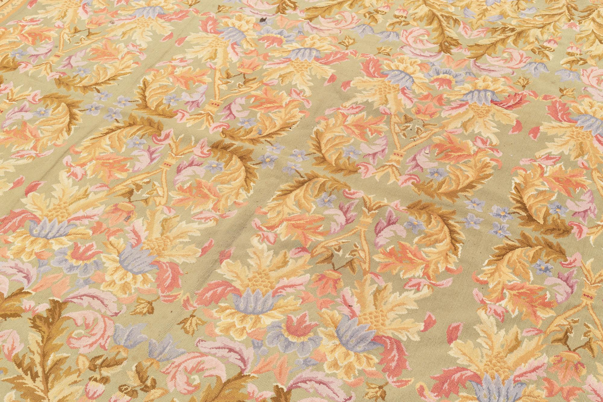 Reve de Desert, carpet, embrodery, Aubusson-style.