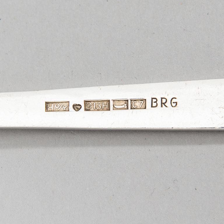 Bertel Gardberg, A 96-piece set of "Birgitta" silver cutlery, marked BG, Hopeatehdas oy, Helsinki 1956-64.