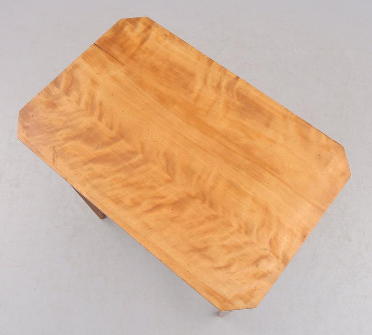 DAMARBETSBORD, 1800-talets andra hälft.