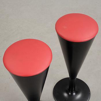 BARSTOL/PALL, ett par, "Snaps" Johansson Design. 1900-talets andra hälft.