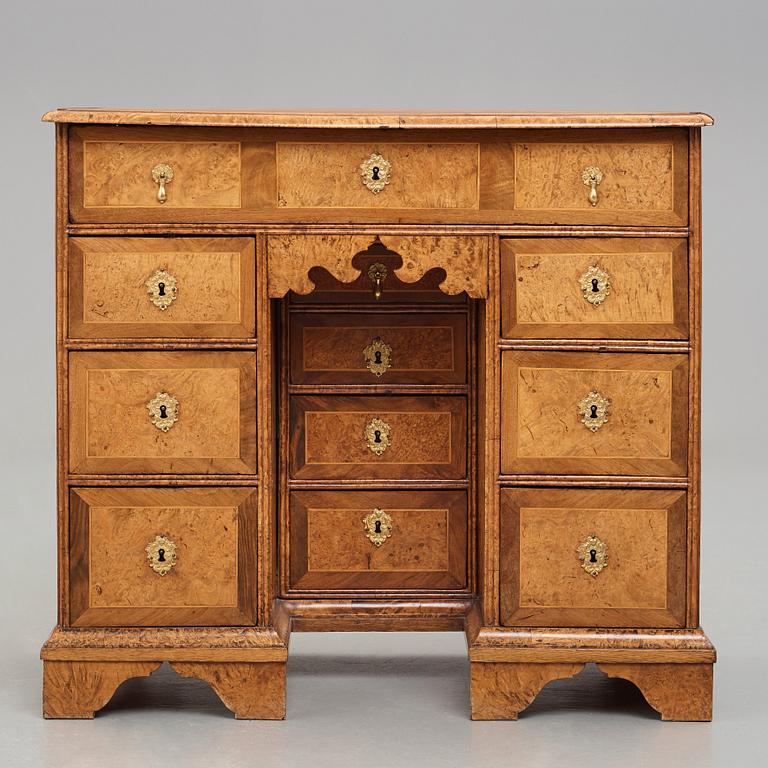 A Swedish late Baroque 1720-40's writing desk.