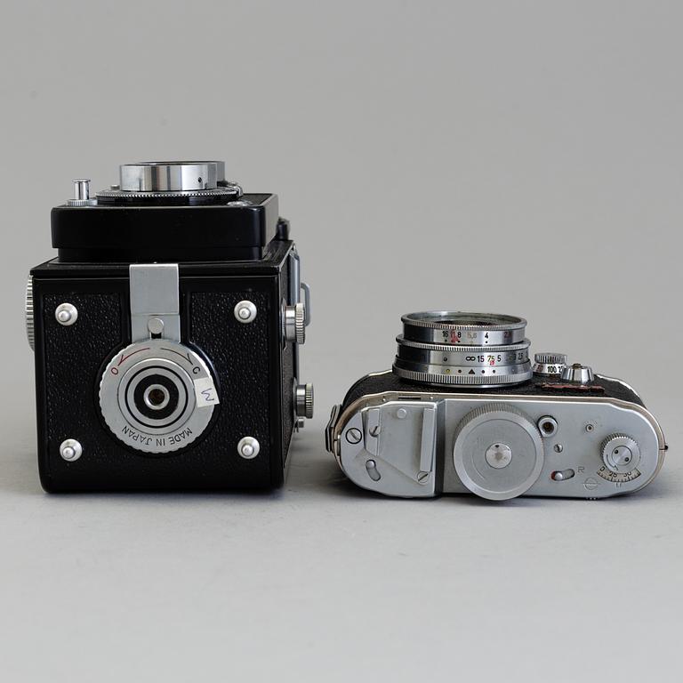 A Yashica-A and a Robot Star camera, mid 20th century.