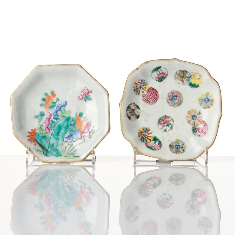 Two Chinese famille rose porcelain dishes and a censer, a pair of enamel spoons, Qing dynasty.