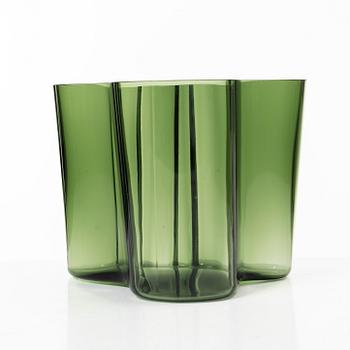 Alvar Aalto, Vase, "Savoy" signed A. Aalto 1936-1986 Iittala.