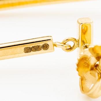 Tiffany & Co a pair of earrings 18K gold.