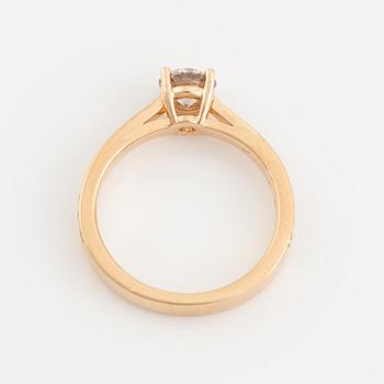 Brilliant cut diamond ring.