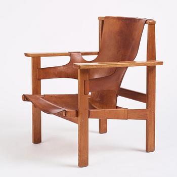 Carl-Axel Acking, a first edition "Trienna", easy chair, cabinetmaker Torsten Schollin, 1950s. Provenance Carl Axel Acking.
