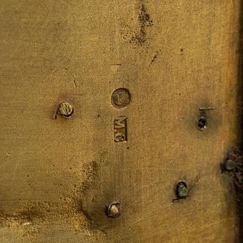 A Russian 20th century parcel-gilt cigarette-case, unidentified makers mark, St. Petersburg 1908-1917.