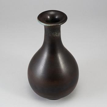 GUNNAR NYLUND, vas, stengods, Rörstrand.