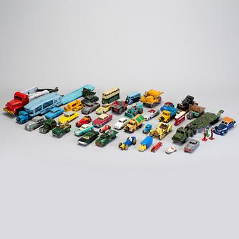 PARTI LEKSAKER, 43 delar, bland annat Tekno Denmark, Dinky Toys, 1950/60-tal.