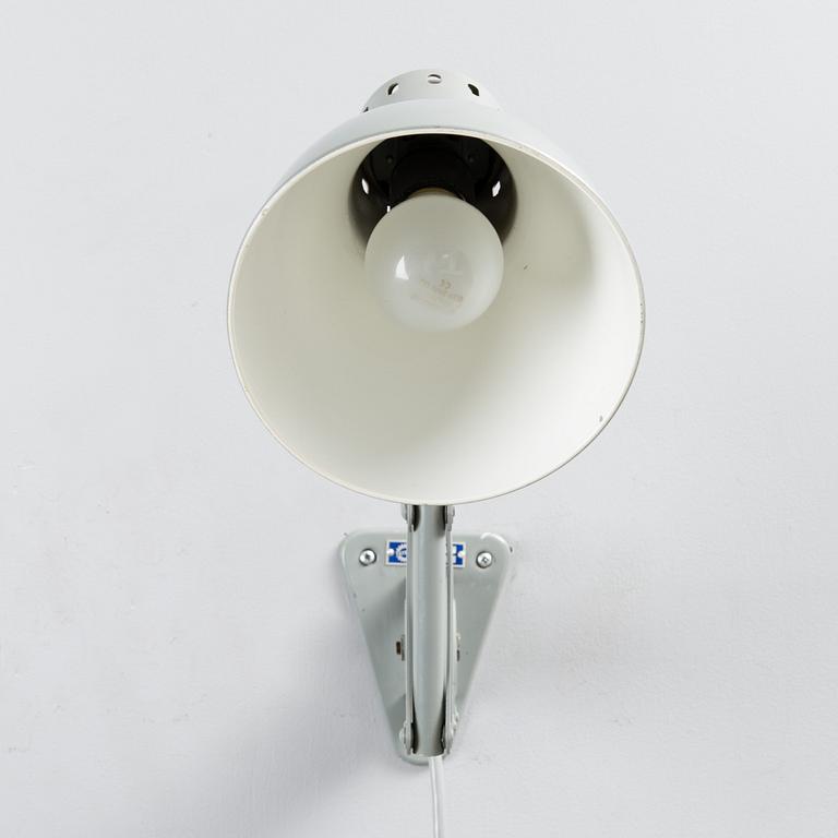 SWIVEL WALL LAMP / INDUSTRIAL LAMP, Tateka, 1950s/60s.