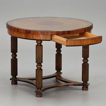 BORD, Art deco, 1900-talets första hälft.