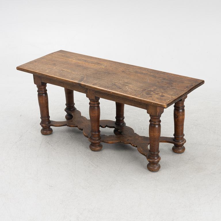 Table, Baroque style, second half of the 19th century.