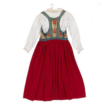 Folkdräkt, 6 delar, Ljunits härad, Södra Skåne, 1900-talets första hälft.