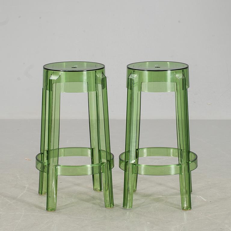 BARPALLAR, ett par. "Charles Ghost". Philippe Starck för Kartell.