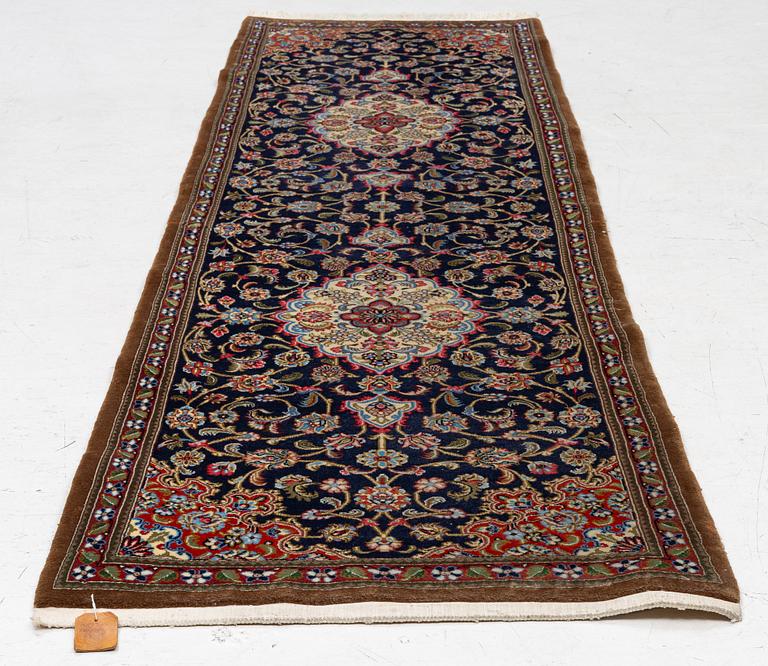 Gallerimatta, Ghom, ca 263 x 72 cm.