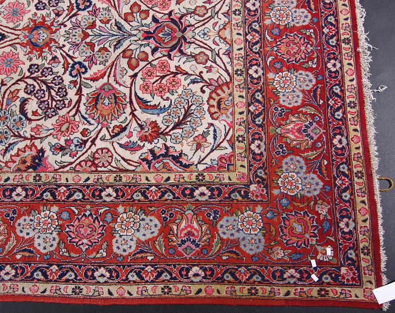 MATTA, orientalisk. Ca 332 x 210.