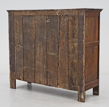 SKÅP, renässansstil, bär dat 1751.