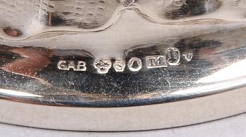 BÄGARE SAMT SKÅL, silver. GAB resp Tyskland. Tot vikt ca 535 gram.