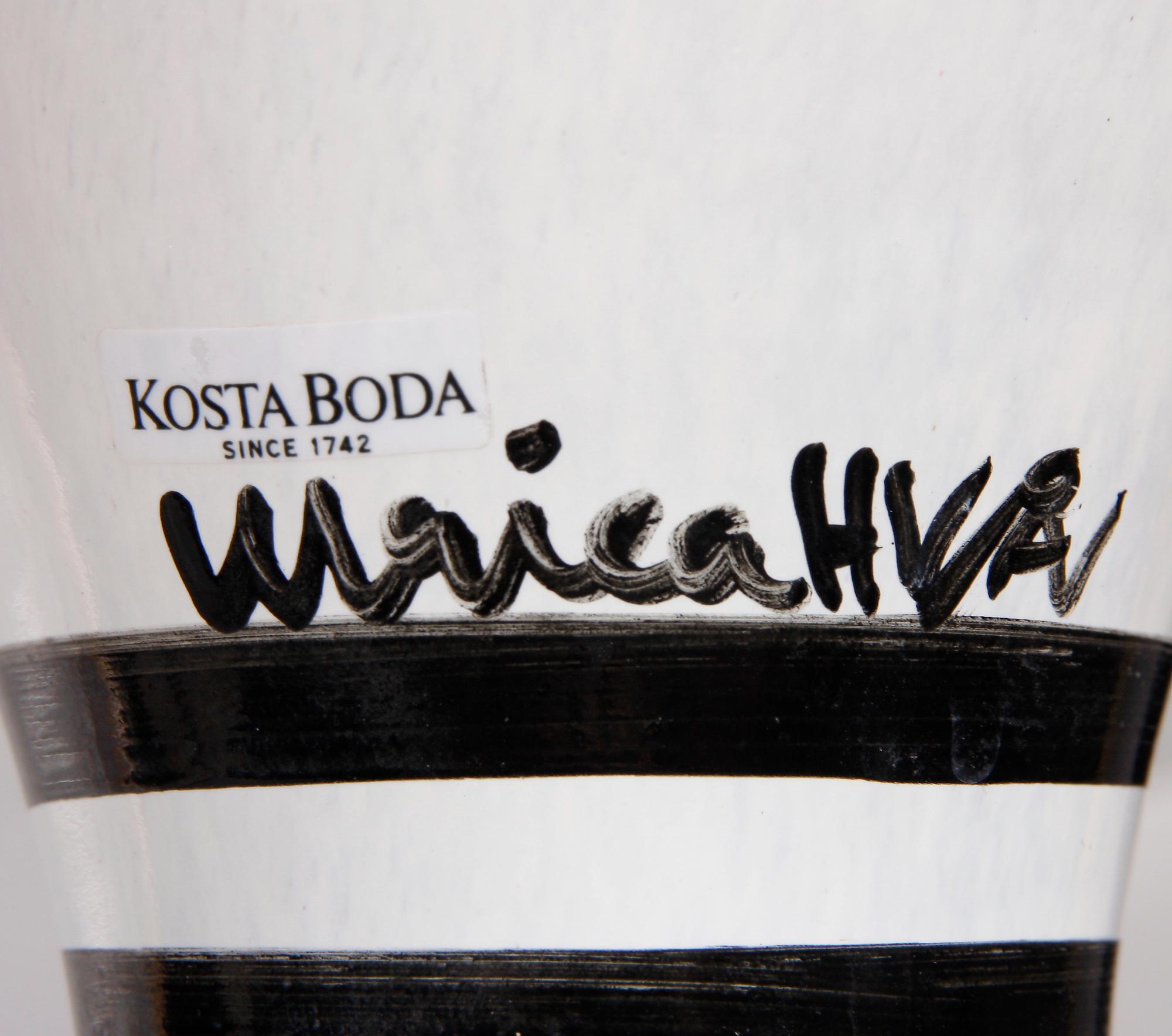 VASER, 2 st, Ulrika Hydman-Vallien, Kosta Boda. Sign.