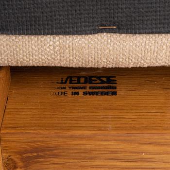 Yngve Ekström, soffa, "Accent", Swedese, 2000-tal.