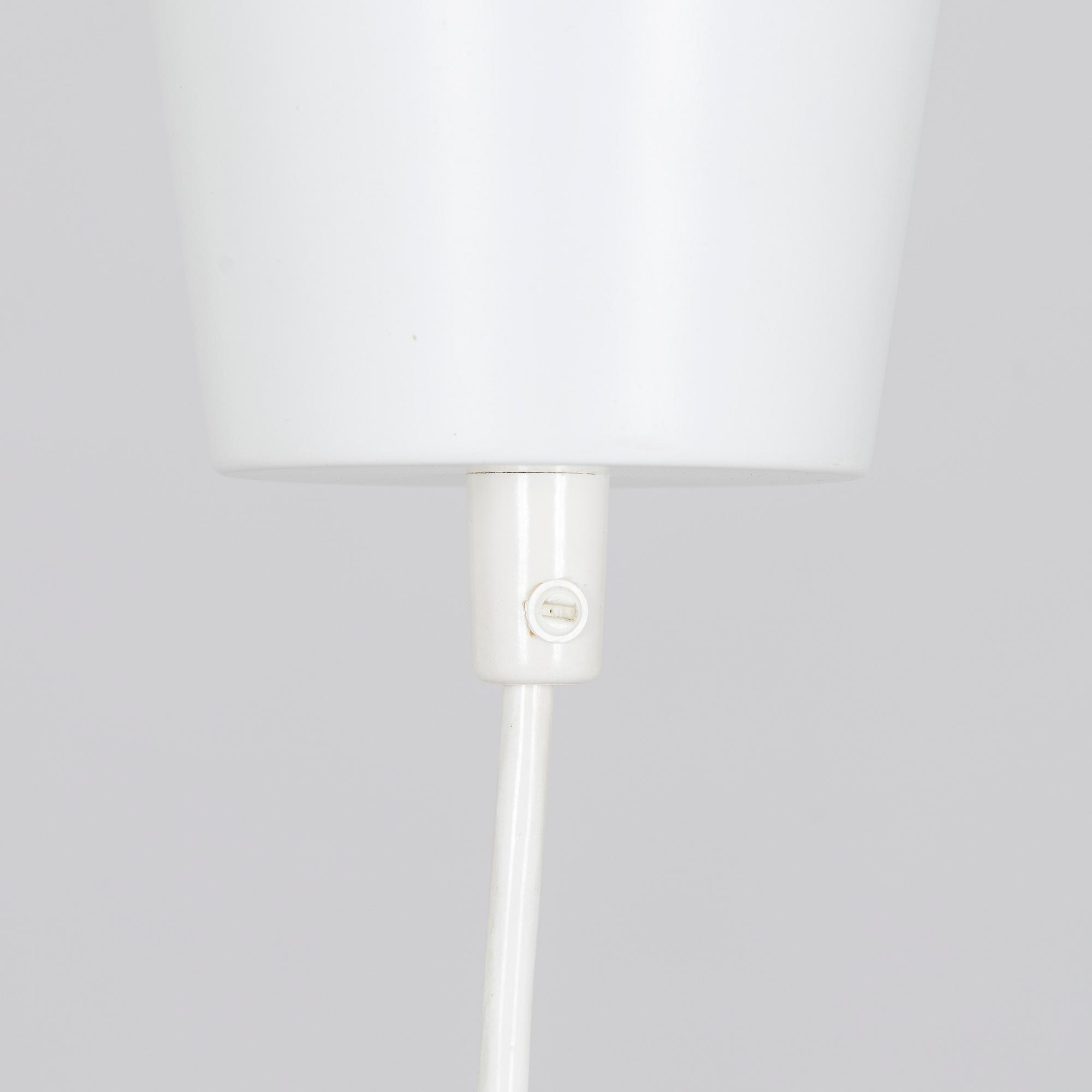 Alvar Aalto, ceiling lamp, "Beehive" A331, Valaisinpaja / Artek, late 20th century.