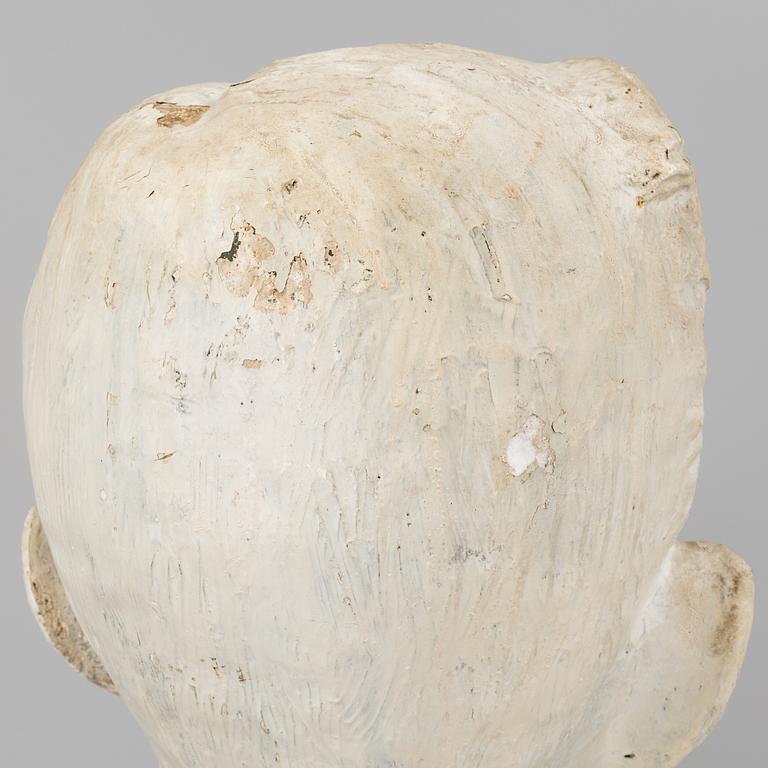HERMAN NEUJD, a plaster sculpture depicting King Gustaf V, signed and dated 1909.