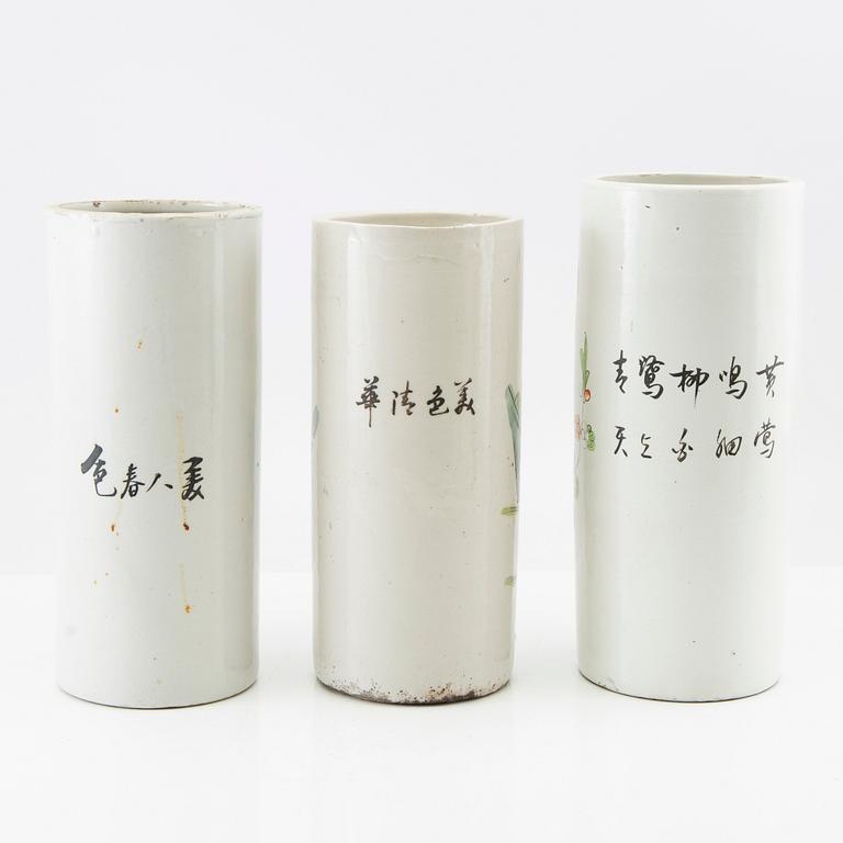 A set of three Chinese vases, 20th century.