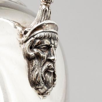 Prakturna, silver 800/1000. Utländska stämplar 1900-tal. Louis XVI-stil.