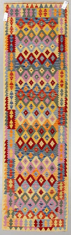 A runner, kilim 300 x 88 cm.