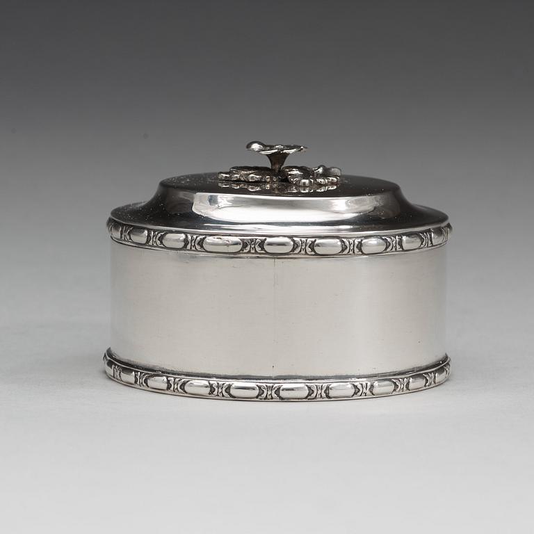 CARL LINDGREN, Norrköping 1786, dosa, silver, gustaviansk.