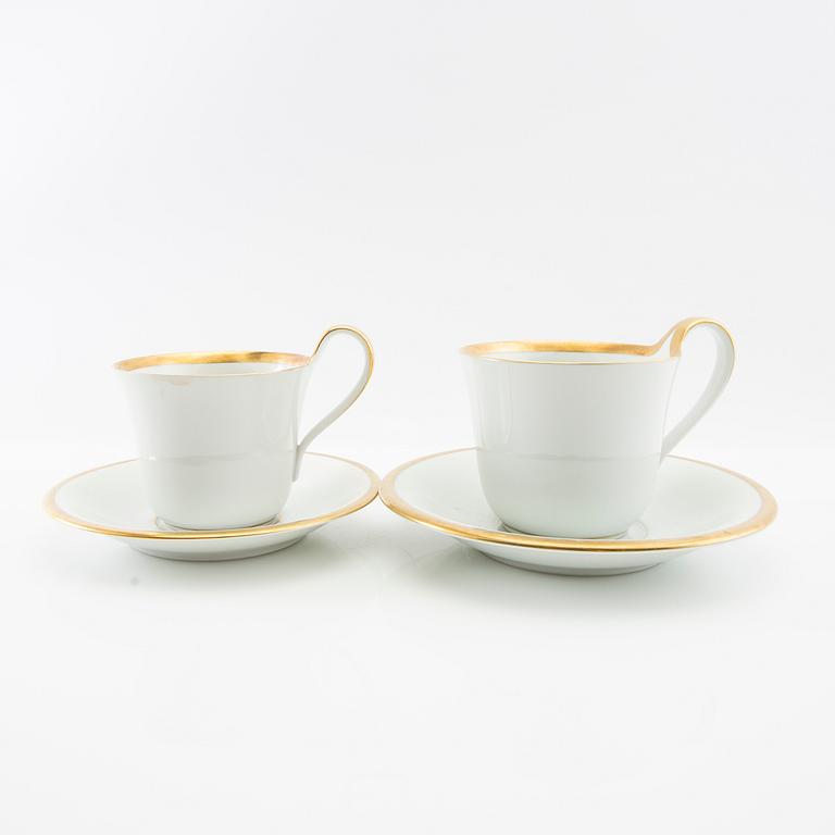Service approximately 10 pieces, Bing & Grøndahl, first half of the 20th century, porcelain.