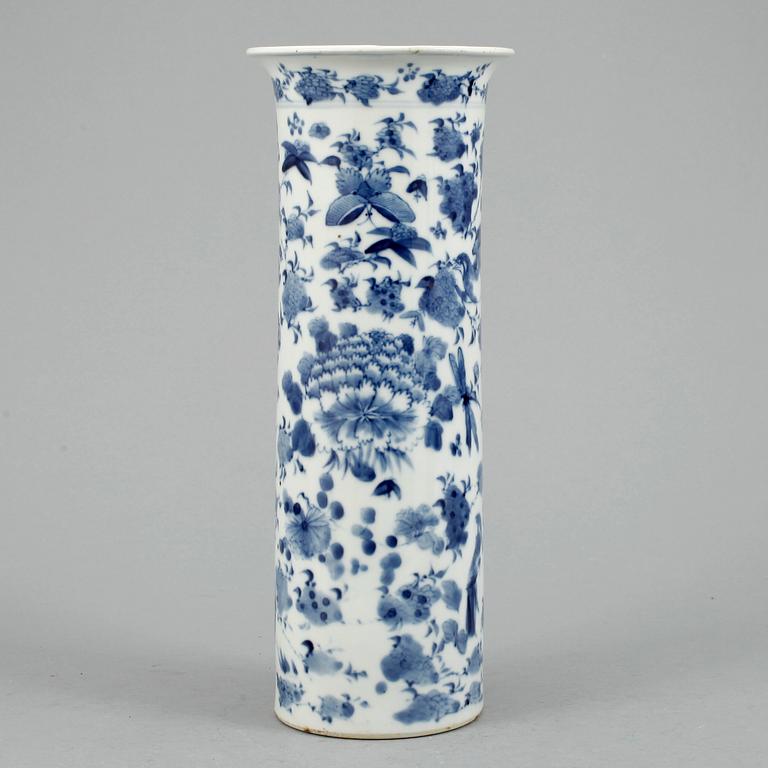 VAS, porslin, Kina, Kangxi-stil, 1900-tal.