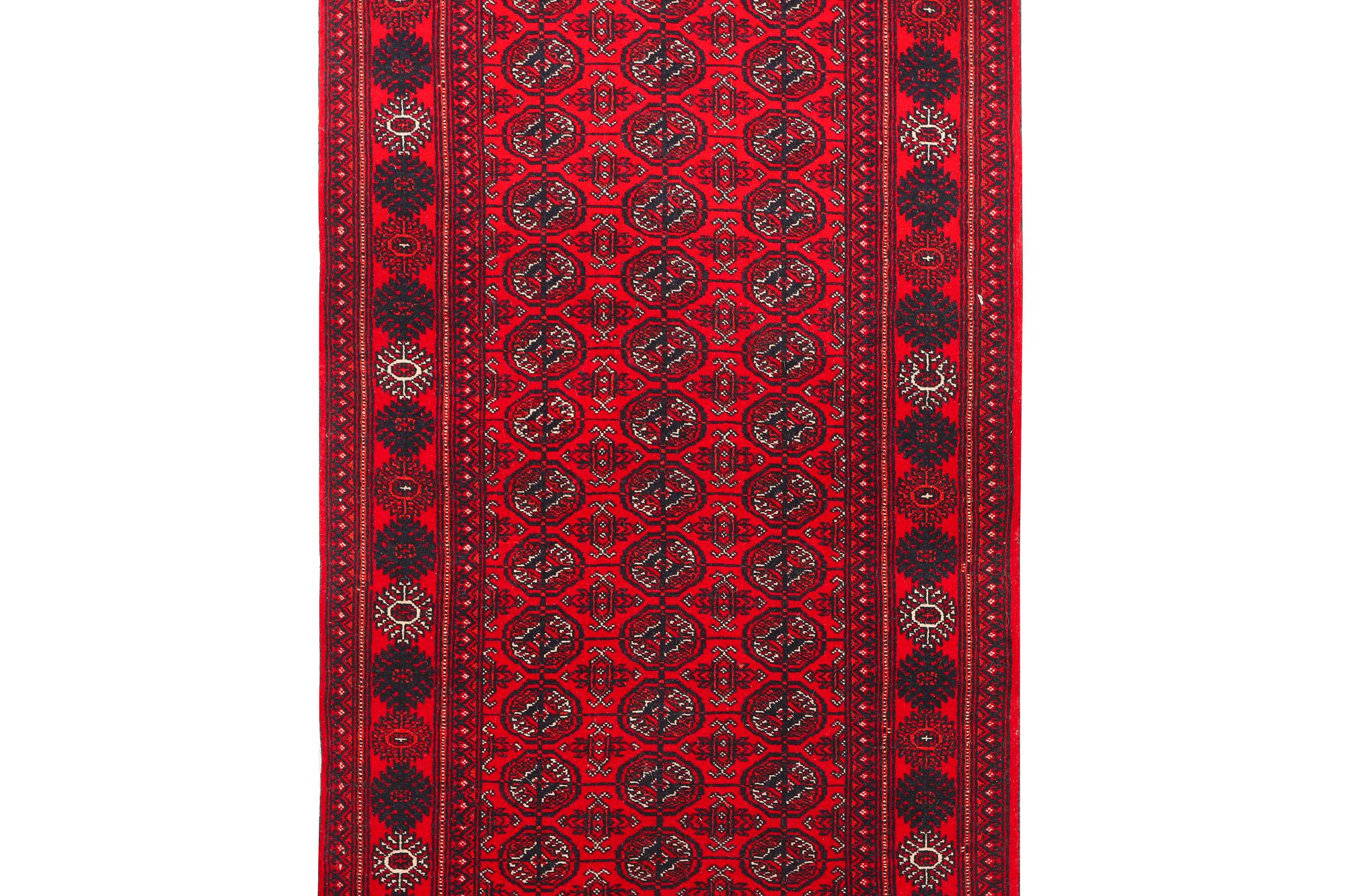 Gallerimatta, Afghan, ca 390 x 83 cm.