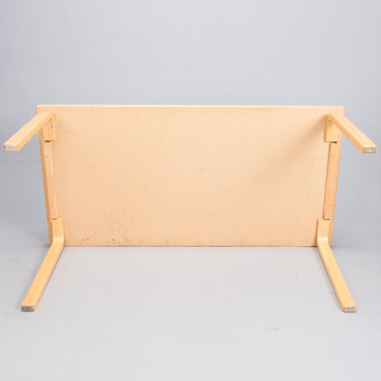 ALVAR AALTO, a late 20th century  '81A', table for Artek.