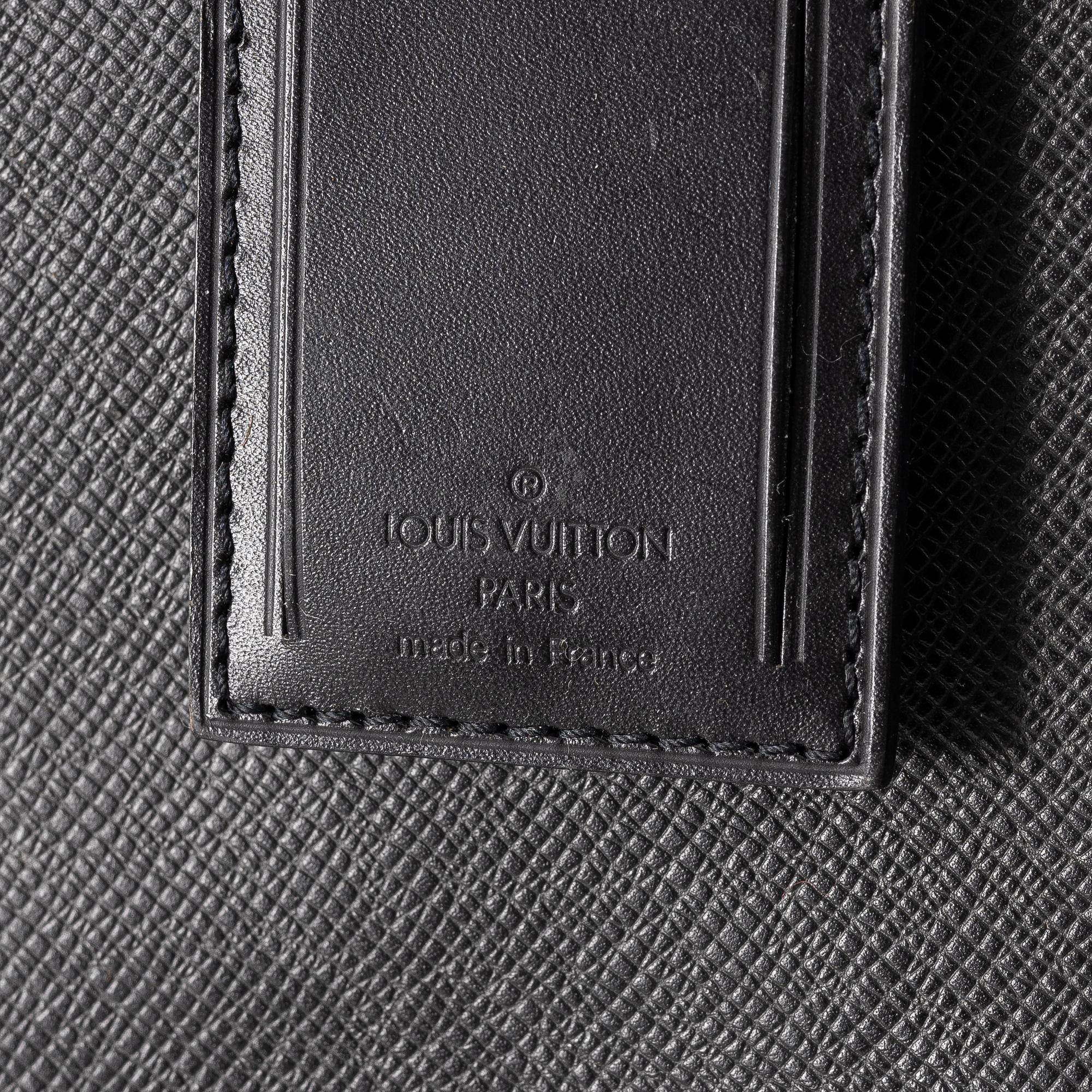 Louis Vuitton, resegarderob.