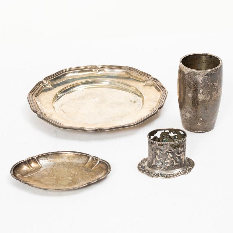 Silver, 4 pieces, including Hugo Grün & Co Oy, Helsinki 1937.