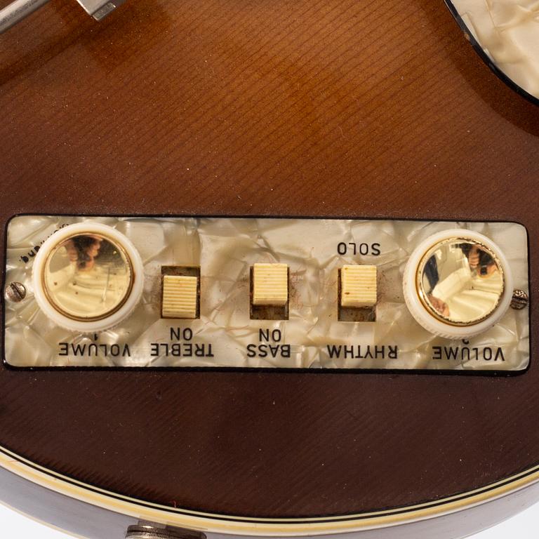 A 1960's electric bass, Höfner 500/2 Club Bass, Sunburst.
