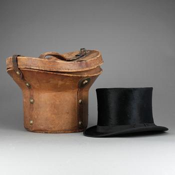 HATT med HATTASK, 1900-talets början.