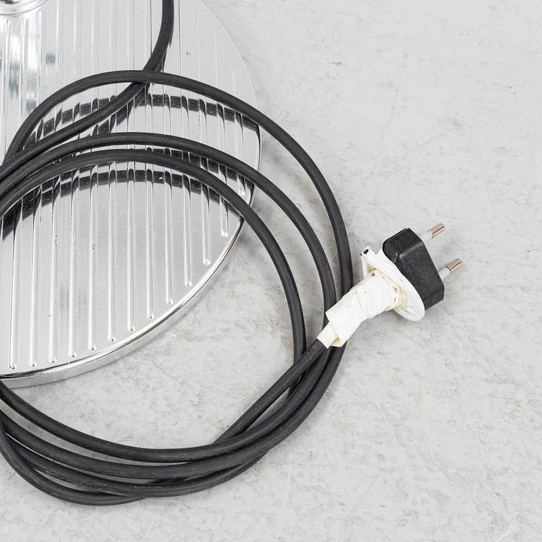 Michele De Lucchi & Giancarlo Fassina, skrivbordslampor, ett par, "Tolomeo", Artemide, Italien.