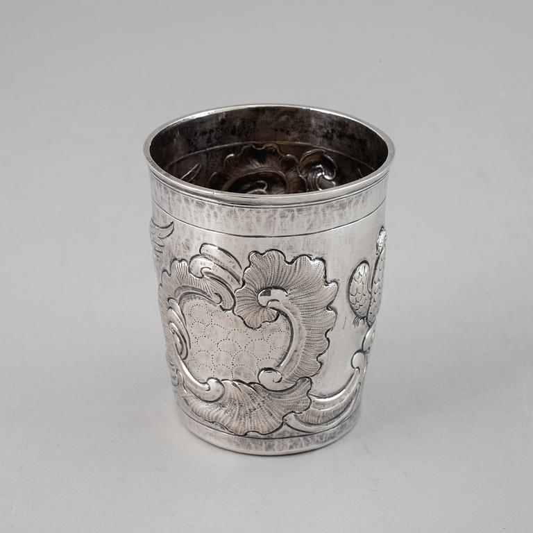 Bägare, silver, icke identifierad mästare, Moskva 1777.