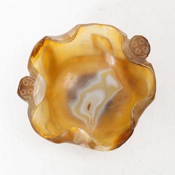 A Chinese agate 'lotus' bowl / brush washer, 20th century.