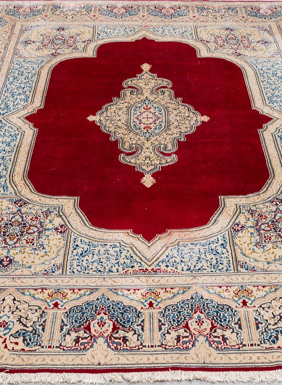 A CARPET, Old Kerman, ca 406 x 292 cm.