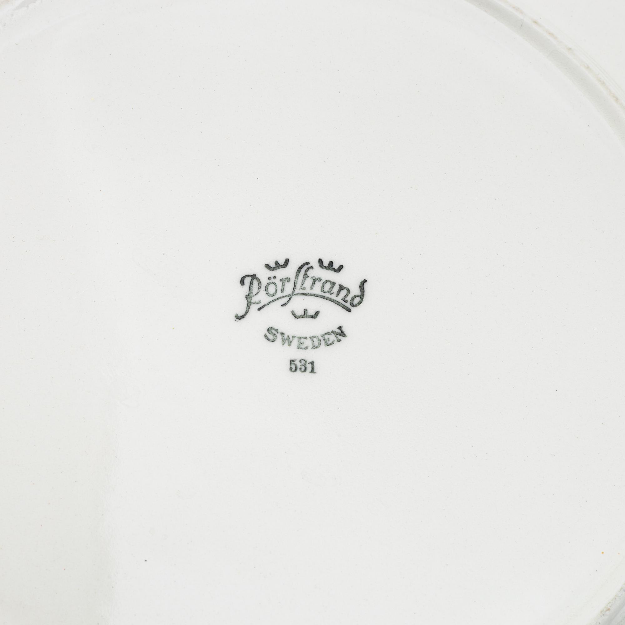 Hertha Bengtson, 27 'Blå Eld' service pieces, Rörstrand.