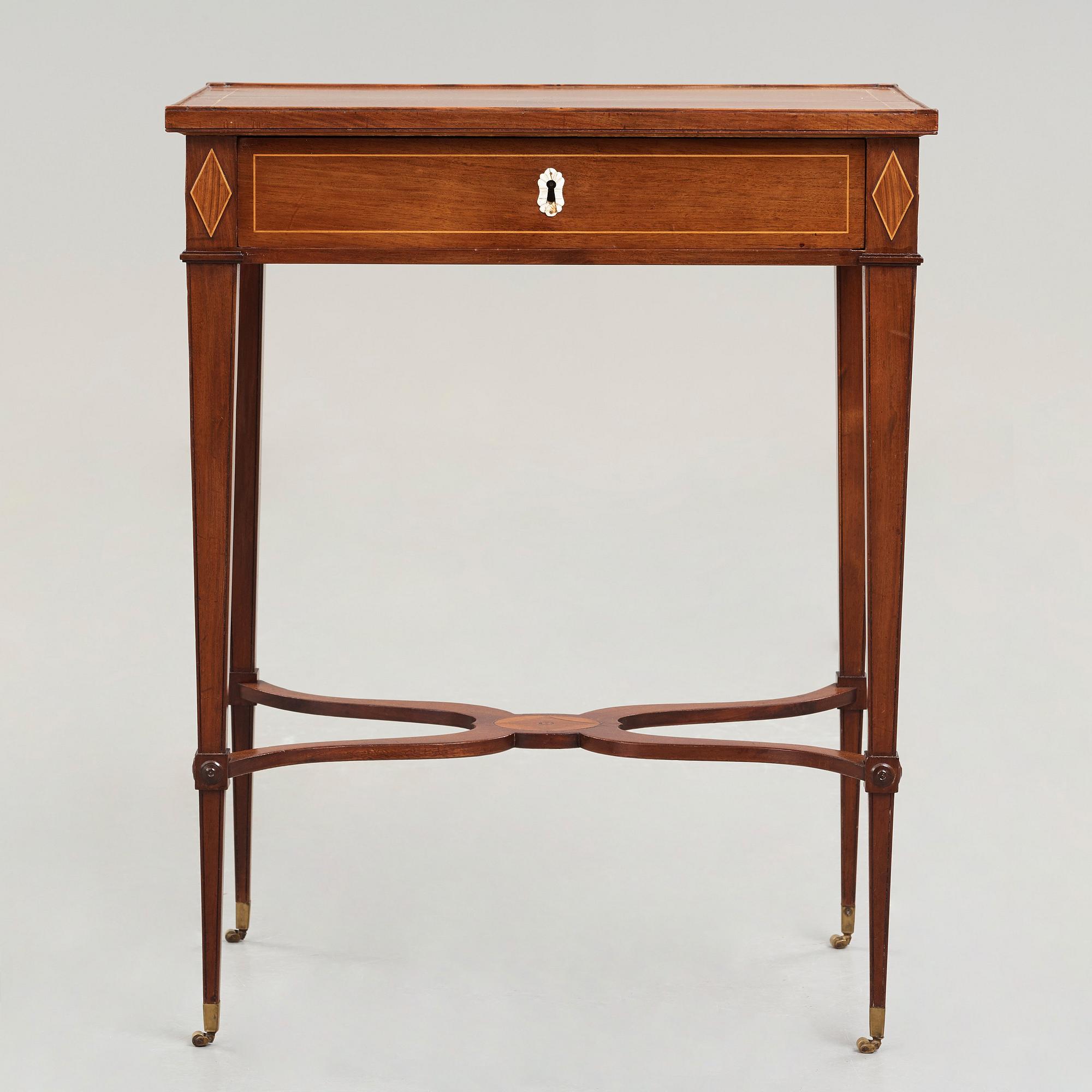 SYBORD, av Lars Qvarnberg (mästare i Stockholm 1801-1813), sengustavianskt, 1800-talets början.